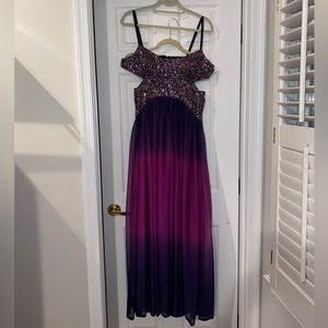 Jessica Simpson Gown
